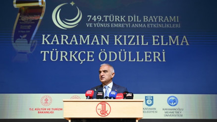 Kültür ve Turizm Bakanı Ersoy: Dil, onu kullanan herkesin hassas davranması gereken bir emanettir Kültür ve Turizm Bakanı Ersoy: Dil, onu kullanan herkesin hassas davranması gereken bir emanettir