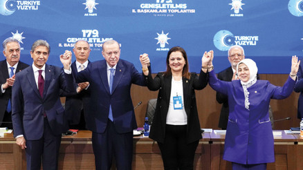 Erdoğan: Türkiye merkezli düşünen herkese kapımız açık Erdoğan: Türkiye merkezli düşünen herkese kapımız açık