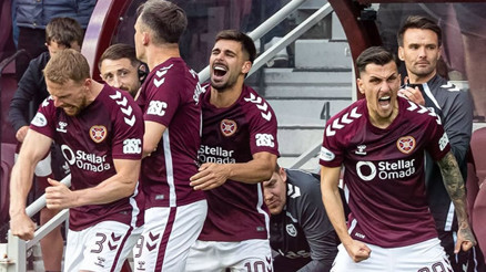 Hearts, Adada yeni peri masalı yazmaya 90 dakika uzakta Hearts, Adada yeni peri masalı yazmaya 90 dakika uzakta