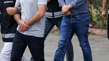 MİT ve Emniyetten ortak operasyon: 14 şüpheli yakalandı Kırmızı bültenle arananlar da var