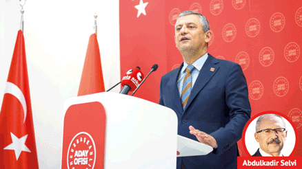CHP’deki toplantılar Özgür Özel’i devirir mi