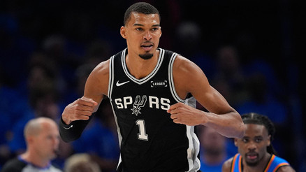 NBAde Spurs, Batı Konferansı finaline galibiyetle başladı