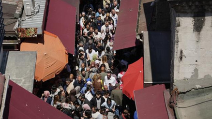 İstanbulda her tatil gününde değişmeyen manzara: Adım atmak dahi imkansız hale geldi