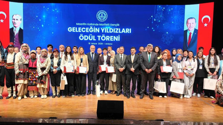 Meslek lisesi öğrencilerinin eserlerine ödül