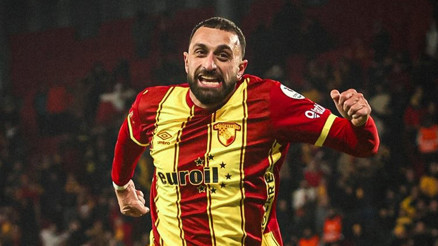 Göztepede Efkan Bekiroğlunun sözleşmesi uzatıldı