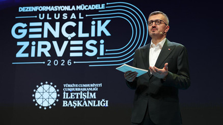 İletişim Başkanı Durandan Dezenformasyonla Mücadele Ulusal Gençlik Zirvesi paylaşımı