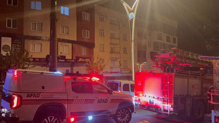 Hakkari’de 6 bina çökme riski nedeniyle tahliye edildi