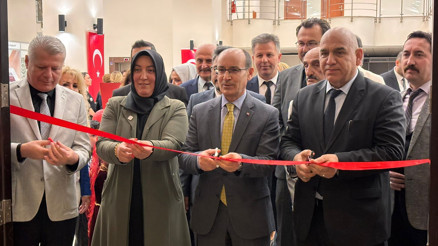 Yenimahalle’de proje rüzgârı