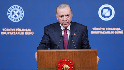 Cumhurbaşkanı Erdoğan: Türkiye, bölgesinin güvenli limanı Cumhurbaşkanı Erdoğan: Türkiye, bölgesinin güvenli limanı