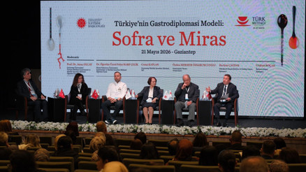 Panelden sofraya uzanan miras Panelden sofraya uzanan miras