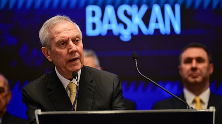 Aziz Yıldırım canlı yayında açıkladı: Transfer ve teknik direktör için tarih verdi