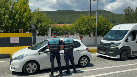 Kurban Bayramı tatili için Marmaris ve Datçaya toplam 40 bin araç girişi oldu