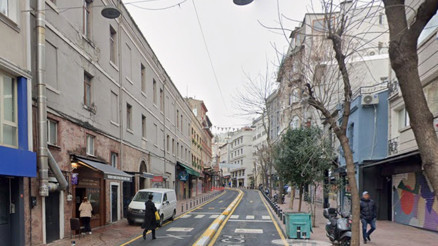 İstanbulda iki ilçedeki bazı yollar trafiğe kapatıldı
