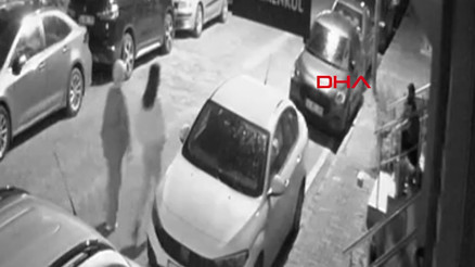Esenyurtta tartıştığı eniştesi aracını kundakladı; Binayı da yakacağını söylüyor