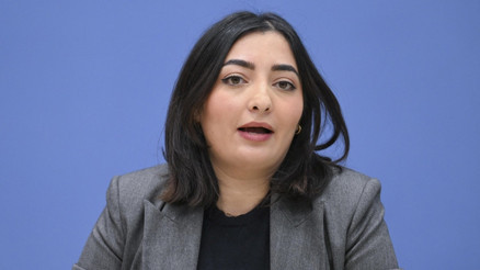 Alman bakanın Lübnan ziyareti başlamadan bitti Alman bakanın Lübnan ziyareti başlamadan bitti