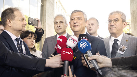 Özgür Özel: Ben grubu toplayacağım