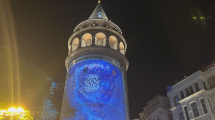 Galata Kulesinde Sıfır Atık Haftası nedeniyle ışık gösterisi gerçekleştirildi