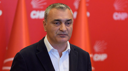 CHP Parti Sözcüsü Müslim Sarı: Buca ve Adalar belediyelerimizdeki süreci yakından takip ediyoruz