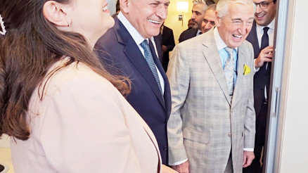 Rahmi Koç’un ‘fıkra’sına tepki yağdı Rahmi Koç’un ‘fıkra’sına tepki yağdı