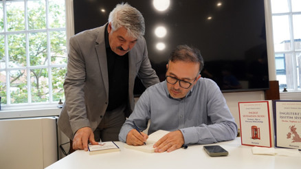 Londra’da kitap, fikir ve iş dünyası aynı platformda buluştu