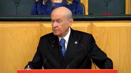 MHP lideri Bahçeli: CHPnin önünde iki yol var
