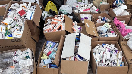 Mersinde şoke eden operasyon: Polis, eve baskın yapıp gözaltına aldı