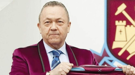 West Ham başkanı görevi bıraktı… Taciz istifası