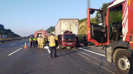 Çekmeköyde feci kaza: 1i bebek 3 kişi hayatını kaybetti