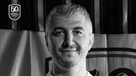 Anadolu Efesin atletik performans antrenörü Serhat Güneş hayatını kaybetti