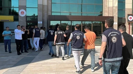 11 ilde yasa dışı bahis operasyonları: 15 milyar liralık işlem hacmi tespit edildi