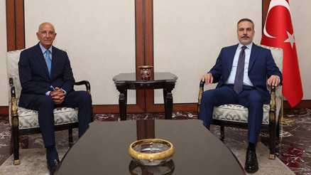 Dışişleri Bakanı Hakan Fidan, ABD Büyükelçisi Barrackı kabul etti