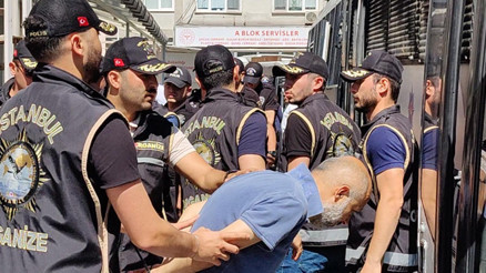 Barış Boyun suç örgütü soruşturmasında gözaltına alınan 33 şüpheli tutuklandı Barış Boyun suç örgütü soruşturmasında gözaltına alınan 33 şüpheli tutuklandı