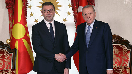 Cumhurbaşkanı Erdoğan, Kuzey Makedonya Başbakanı Mickoskiyi kabul etti