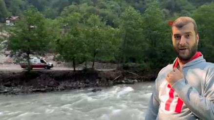 Kayıp gencin cansız bedenini dereden çıkaran AFAD ekibinin botu akıntıya kapıldı
