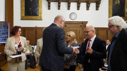 Duisburg Belediyesinden ödül alan Bekir Sipahi’ye destek büyüyor