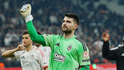 Beşiktaşta gözler Ersin Destanoğlunda
