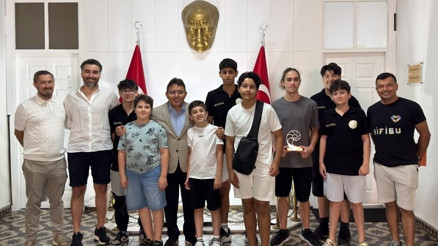 Bu gençler alkışı hak etti