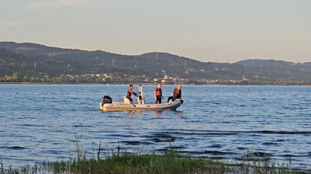 Sapanca Gölünde cansız erkek bedeni bulundu