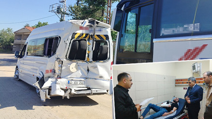 Kırşehirde işçi servisleri çarpıştı: 42 kişi yaralandı