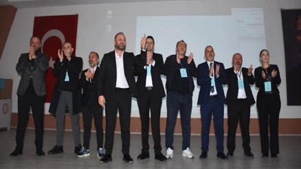 Altayda kongre telaşı