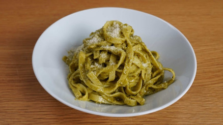 Pesto soslu makarna tarifi