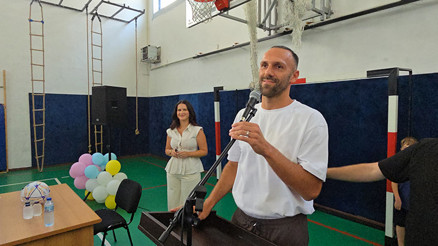 Vedat Muriqi, Prizrende öğrencilerle buluştu