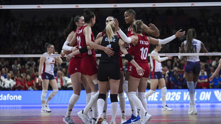 Türkiye 3-0 Fransa voleybol (Filenin Sultanlarının VNL maçı)