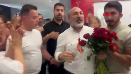 CHP İzmir İl Başkanlığında gerginlik