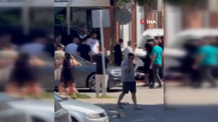 Eşini rahatsız ettiğini öne sürdüğü kişiyi bacağından vurdu