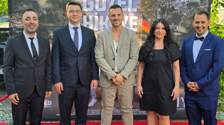 Münihte bir ilk: Türk yapımı dijital dizi Güzel Hikaye görkemli galayla tanıtıldı