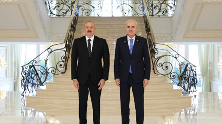 TBMM Başkanı Kurtulmuş, Baküde Aliyev tarafından kabul edildi
