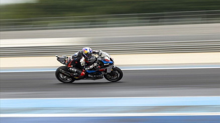 MotoGPnin Hollandadaki sprint yarışında Toprak Razgatlıoğlu, 17. oldu