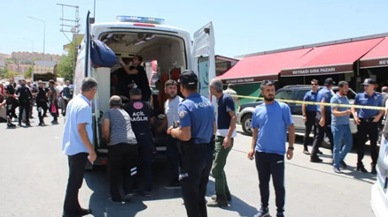 Malatya’da annesini ve 2 akrabasını öldüren polis memurunun cezası belli oldu Malatya’da annesini ve 2 akrabasını öldüren polis memurunun cezası belli oldu