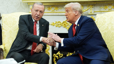 Erdoğan ve Trump: Yunanistanı doğrudan ilgilendiren yeni denklem... Buzdağının sadece görünen kısmı